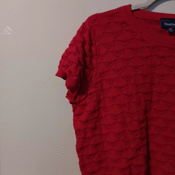 ModCloth Red Short-Sleeve Textured Knit Top - Picture 12 of 12